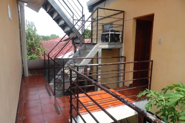 Hotel Leo y Pinita (León)
